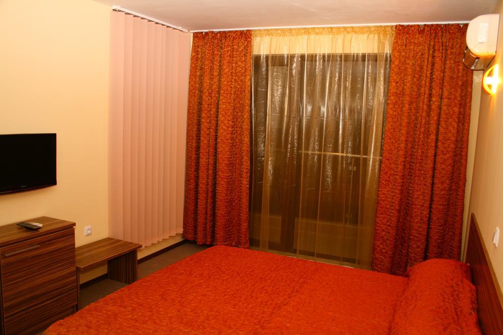 Hotel Rusalka Китен Екстер'єр фото